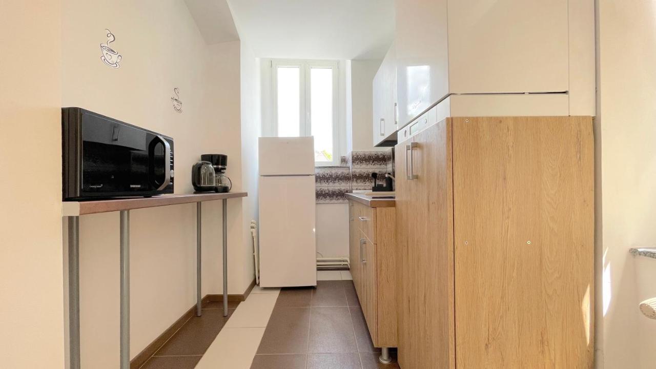 Well Prettyplaces Apartment 001 브라쇼브 외부 사진